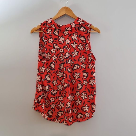 Target Who What Wear Floral Sleeveless Button Up - Picture 3 of 3